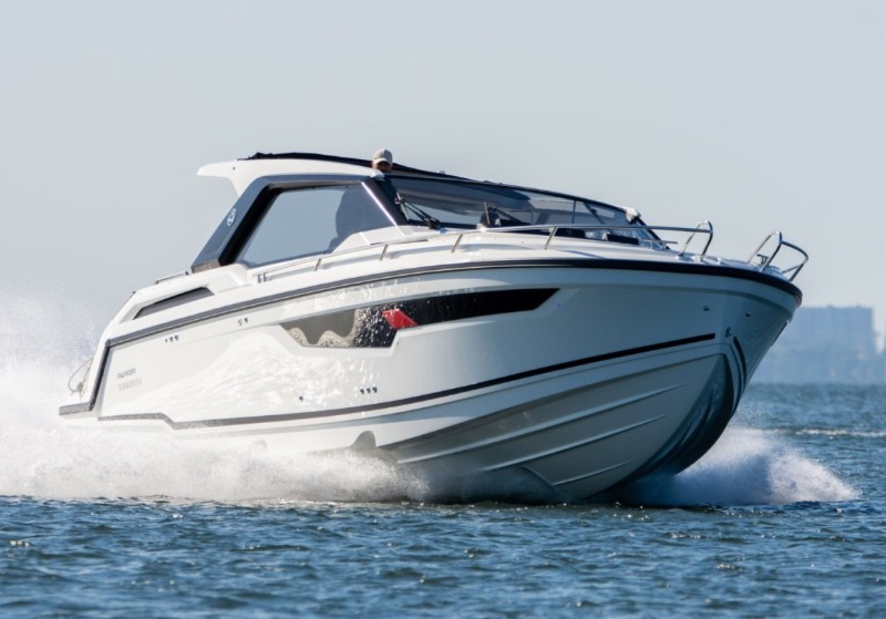 Parker 800 Cruiser, more model options, 100 Sorrento
