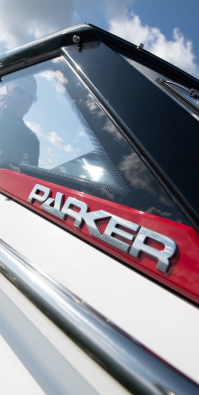 Parker 720 Adventure, day cruiser