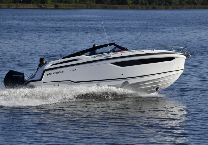 Parker 850 Voyager, more model options, 800 Cruiser