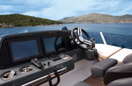 bavaria r40 fly image 4