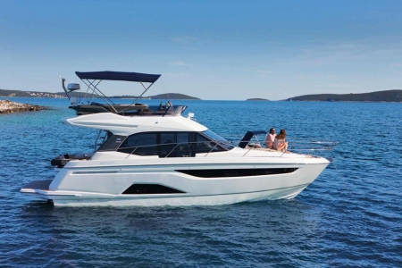 bavaria r40 fly image 7
