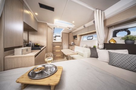 new bavaria sr35 - malahide boats image 4