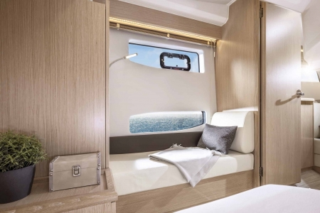 new bavaria sr35 - malahide boats image 6