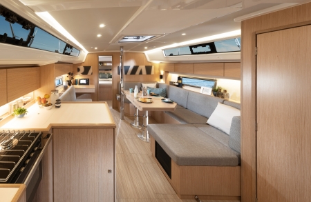 bavaria c42 new boat for sale - malahide boat sales image 2