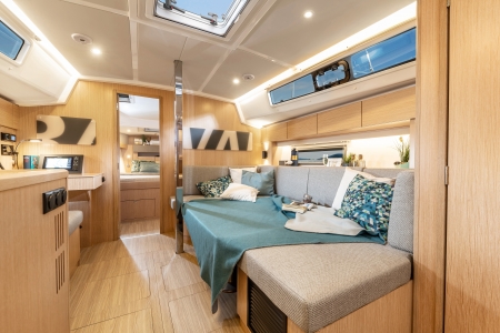 bavaria c42 new boat for sale - malahide boat sales image 7