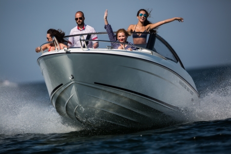 parker 630 bow rider, new boat for sale - malahide boats  image 5