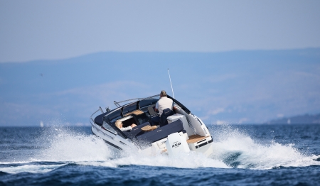 parker 780 escape, new boat for sale - malahide boats  image 8