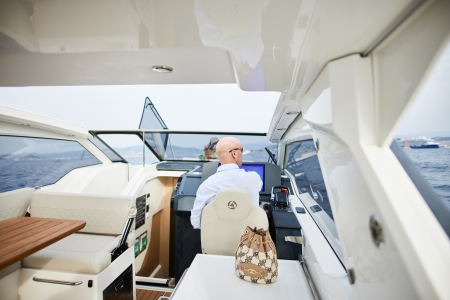 parker 100 sorrento, new boat for sale - malahide boats  image 2