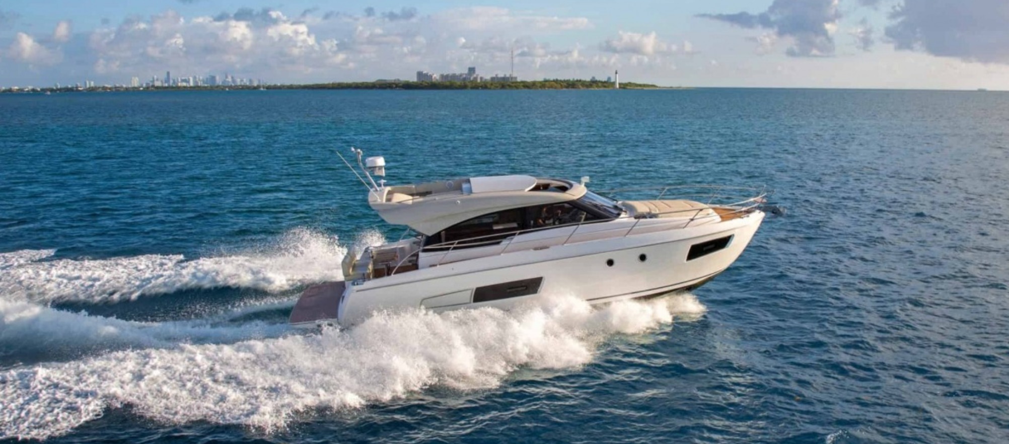 Bavaria VIRTESS 420 Fly, Malahide Boat Sales