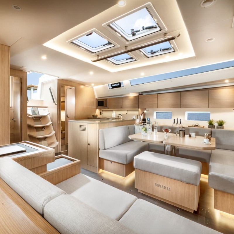 BAVARIA C50, the pleasure of sailing,