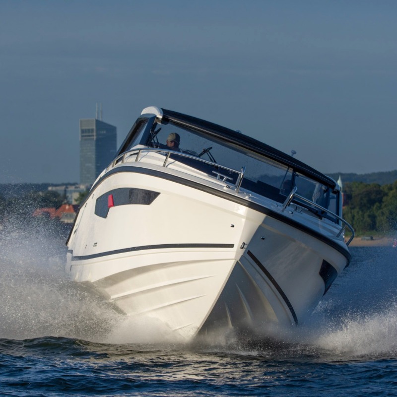 Parker 100 Sorrento, first time boaters